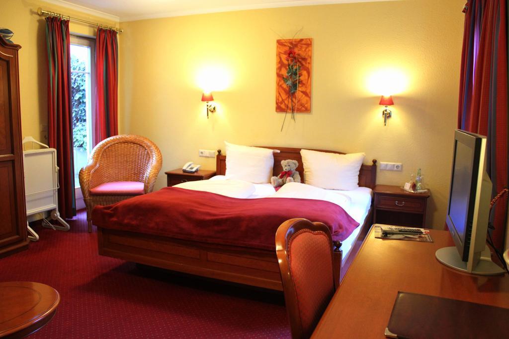 Hotel Garni Wiestor Uberlingen Pokój zdjęcie